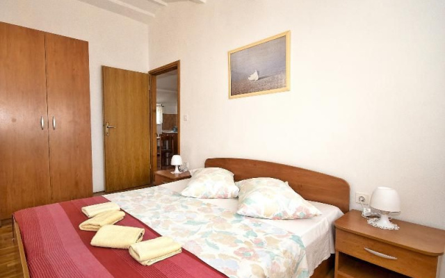 Apartments Snjezana