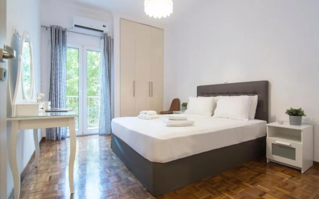 Erato, 50m² fully-equipped apt in Athens