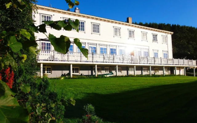 Eidsvåg Fjordhotell
