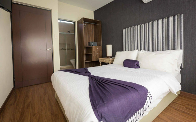 Redwood Villas Extended Stay Zona Industrial