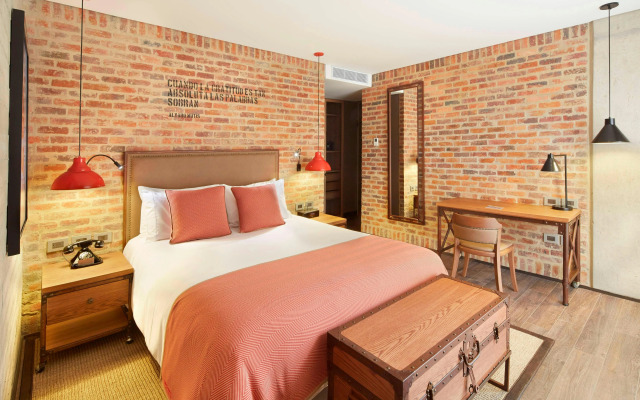The Artisan D.C. Hotel, Autograph Collection
