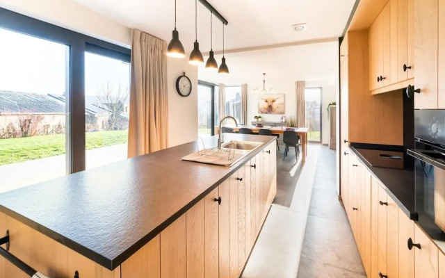 Stylish Home in Petit-thier