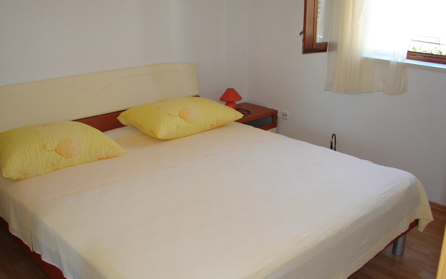 Apartment Tone - spacious and comfortable: A1 zuti Trogir, Riviera Trogir