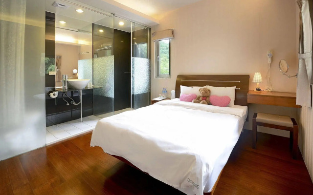 Sun Moon Lake Love Home Garden Inn
