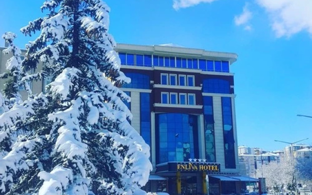 Enliva Hotel