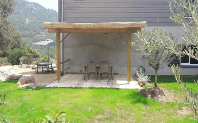 Appt RDC 90 m2 NEUF climatisé rivière et plage