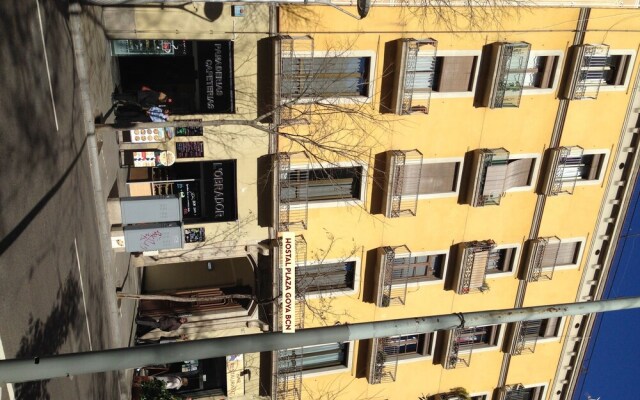 Отель Hostal Plaza Goya BCN Испания, Барселона - отзывы, цены и фото номеров - забронировать отель Hostal Plaza Goya BCN онлайн вид на фасад