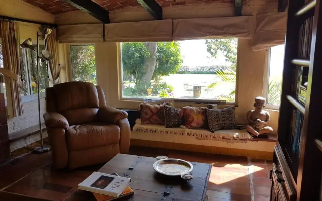 Las Palomas Bed & Breakfast (16 y Mayores)