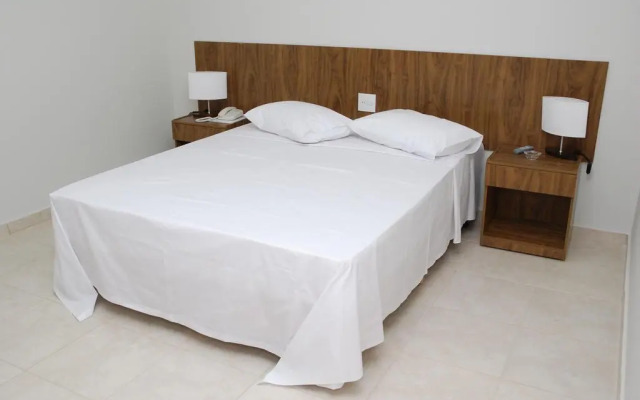 Monte Castro Executive Hotel