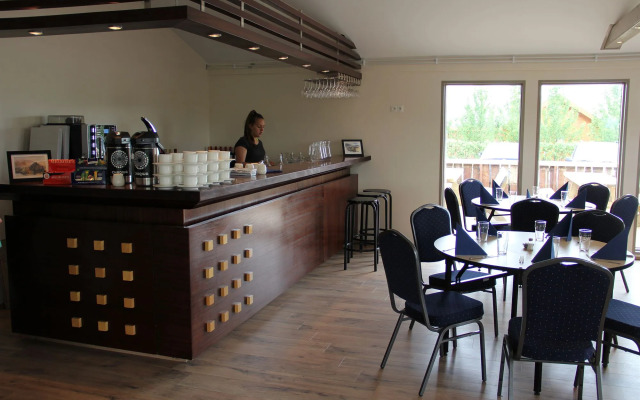 Minniborgir Cottages & Restaurant