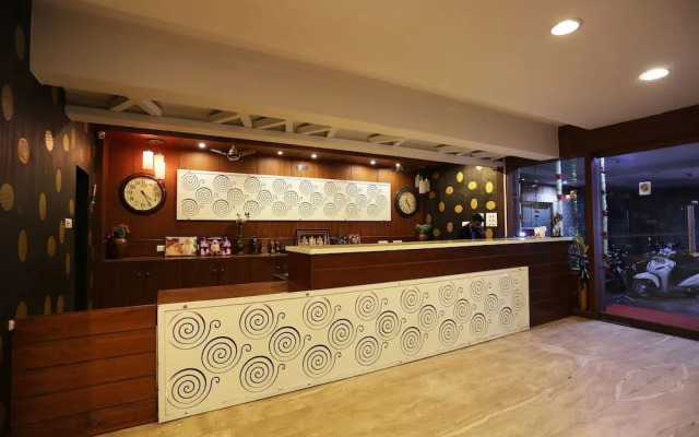 OYO 8625 Yogendra Residency