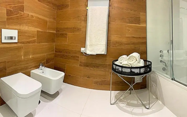 Cascais Avenida Loft- by ONARTstays