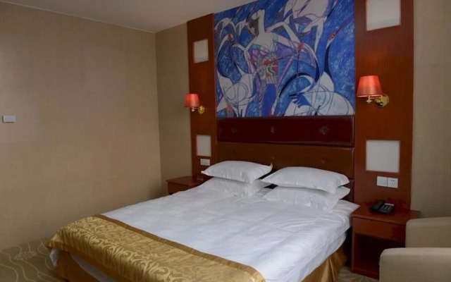 Tongling Qiansui Mountain Villa