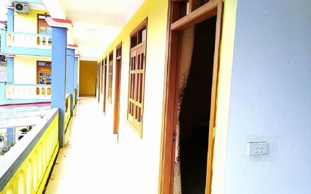 Fantasy Sapa Hostel Шапа вид на фасад