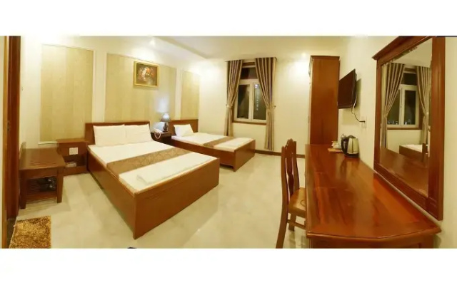 L Na Villa Hotel