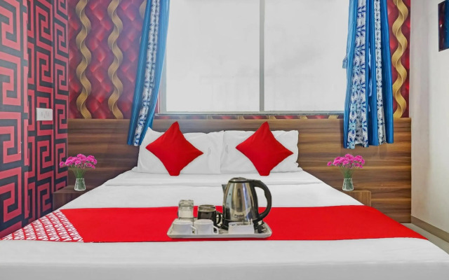 OYO Flagship 70224 Swarg Executive Paradise