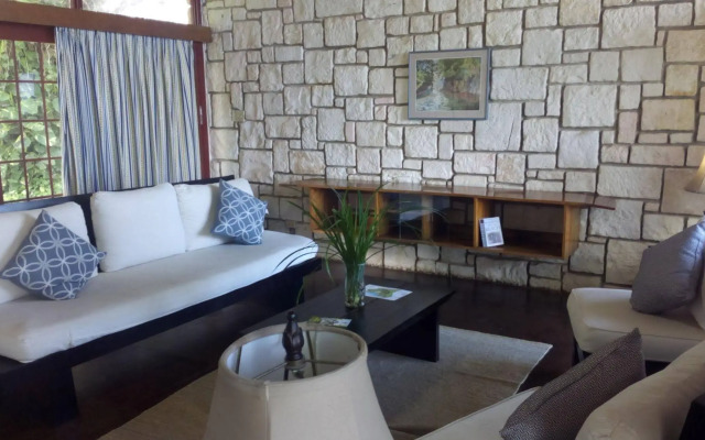Frenchman's Cove Resort