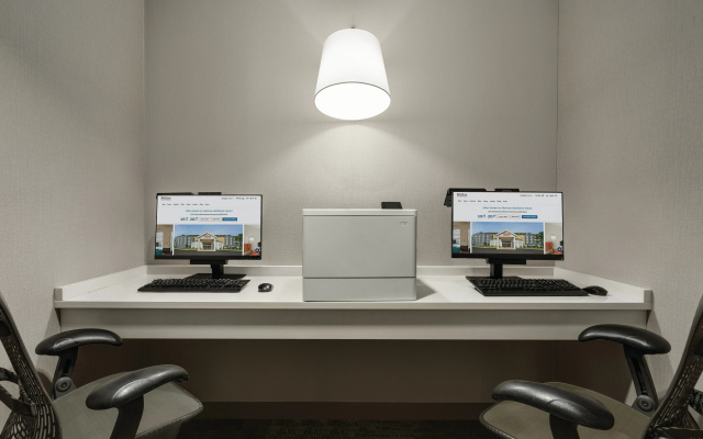 Hilton Garden Inn Allentown Bethlehem Airport