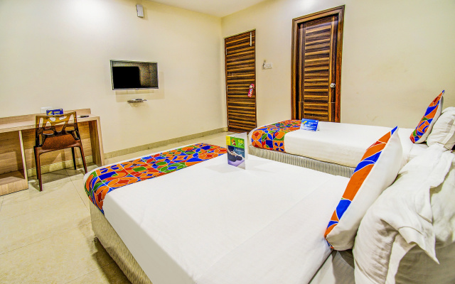 Fabhotel Pearl City
