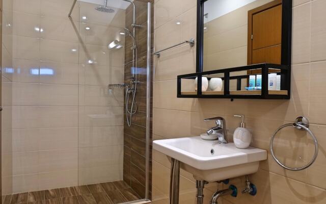 Komitsa Luxury Apartments