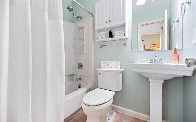 Fiddler's Cove 7L by Hilton Head Retreats