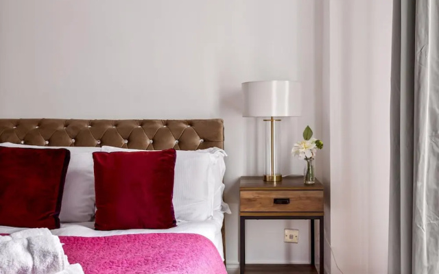 Mayfair Park Lane Lux 2-bedroom Apartment