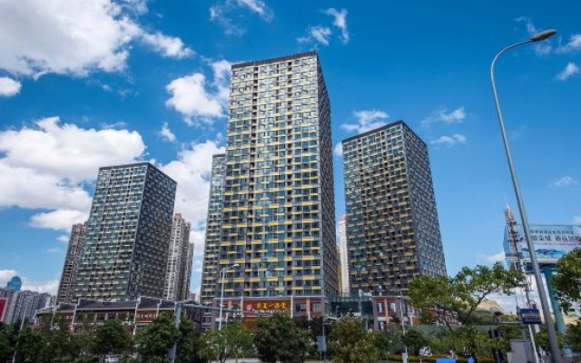 Doge Qiandu Four Seasons B&B (Guiyang Century City)