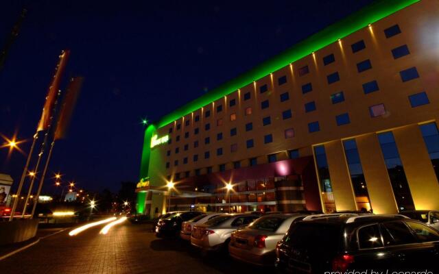 Hotel HP Park Plaza Wroclaw вид на фасад