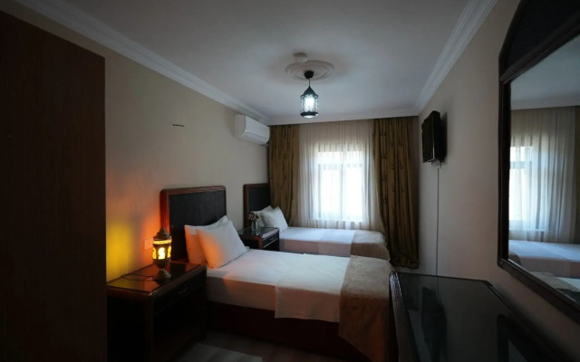Lost town Inn Hotel