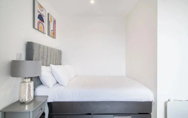 Immaculate Studio Apartment in Sheffield City