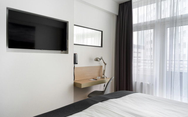 Отель Storm by Keahotels