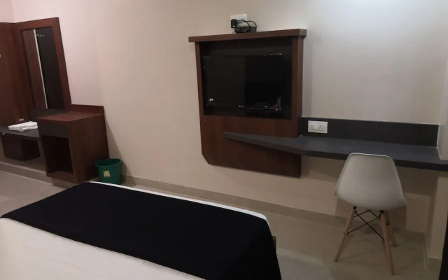 Royal Regency Lodge