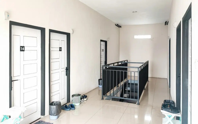 RedDoorz Syariah near Universitas Jambi Telanaipura
