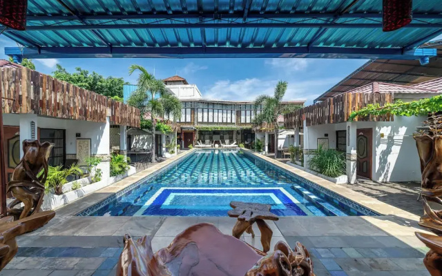 Senyum Bali inn