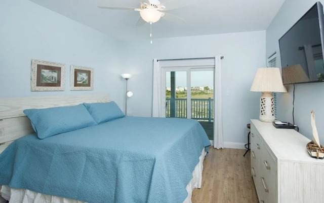 Dune 127637 - 6 Br Home