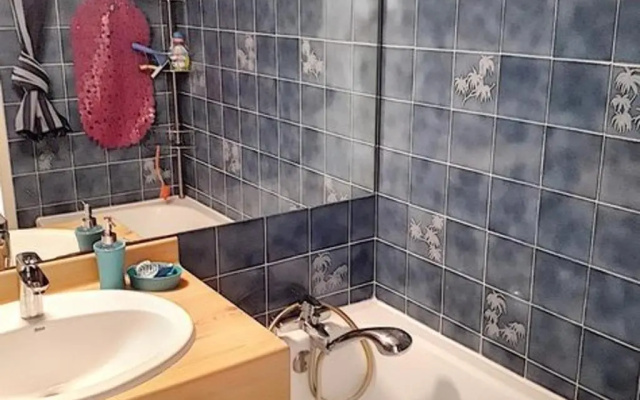 Appartement Bormes-les-Mimosas, 2 pièces, 2 personnes - FR-1-610-38