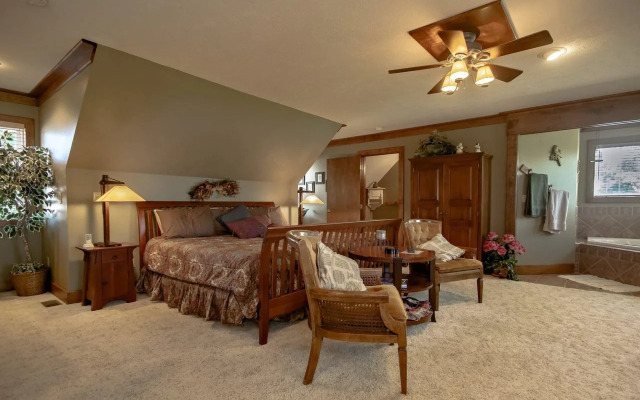 The Dickey House Bed & Breakfast