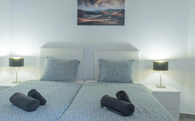 luxury casa playa roca bord de mer