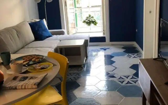 Be Blu Apartment