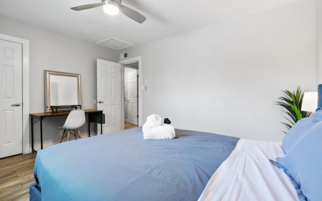 Stylish 1BR Near UT Highland Evonify