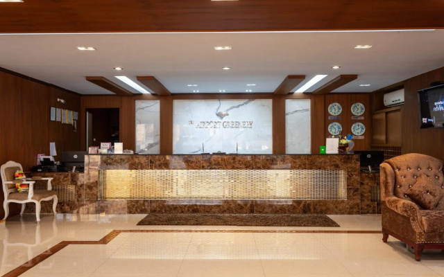 The Airport Greenery Hotel