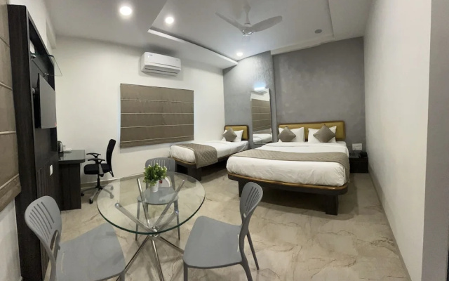 Hotel Ajinkya Palace