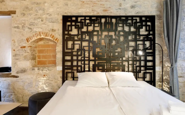 Palace Luxury Room