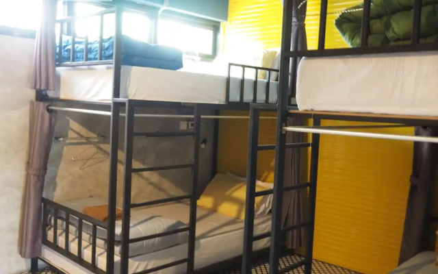 Hostel Bed Terminal