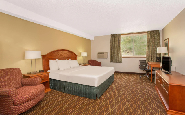 Days Inn by Wyndham Silverthorne