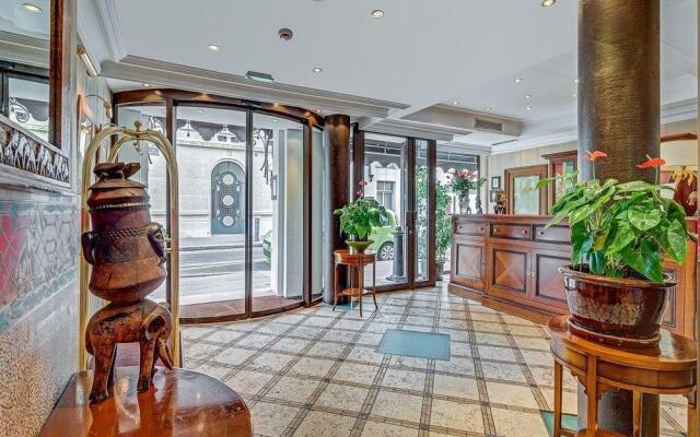 Отель Villa Montparnasse вид на фасад