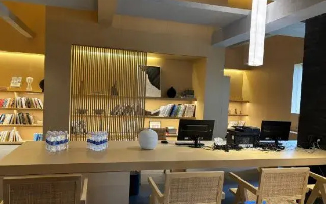 Jiangmen Yuquan Huju Hot Spring Hotel