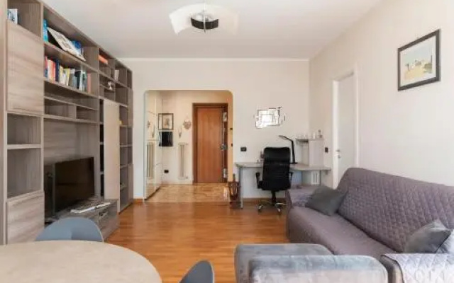 Piazza Bologna Terrace Apartment With Parking