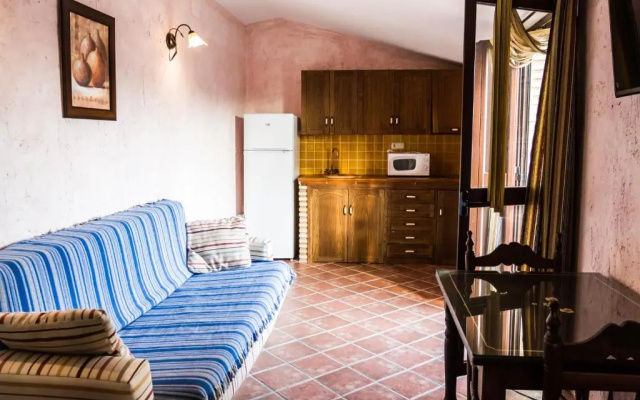 Aparthotel Rural 12 Caños