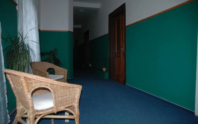 Hotel Mrázek